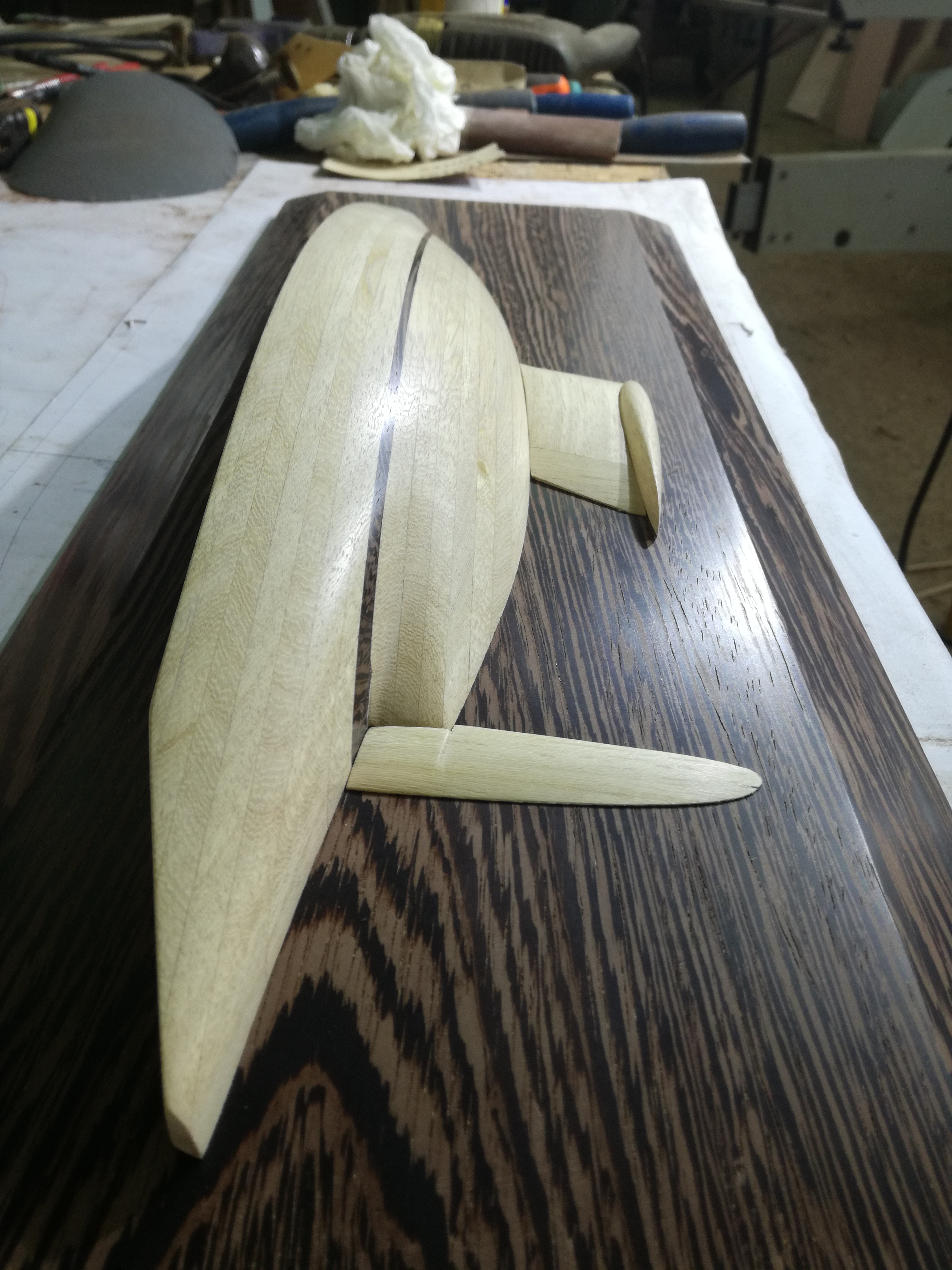 medios cascos de su embarcación