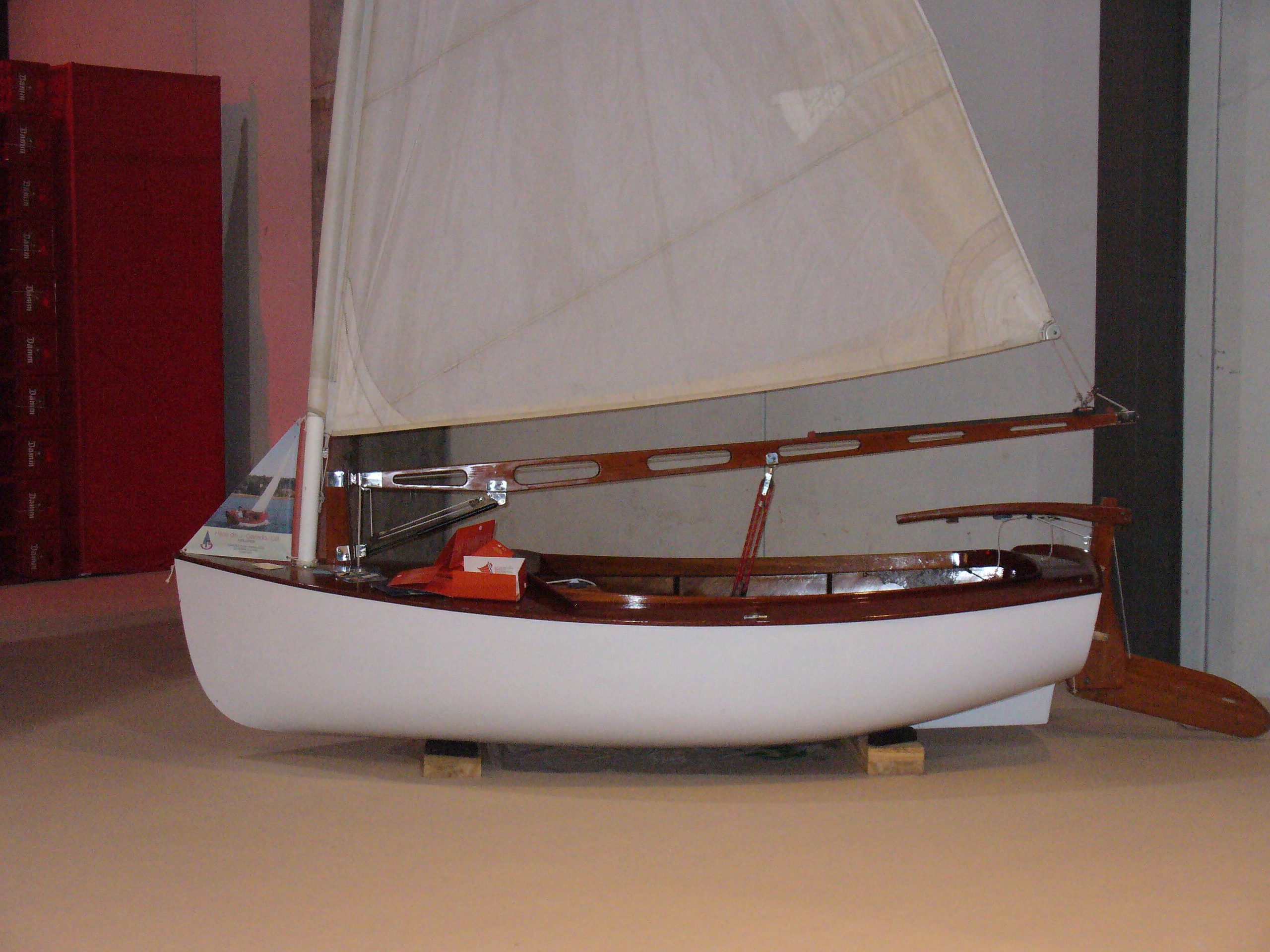 Parrulo sailboat