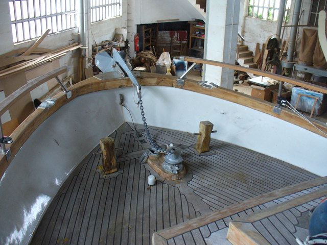 Aplicación de Coelan en Nauticat 33