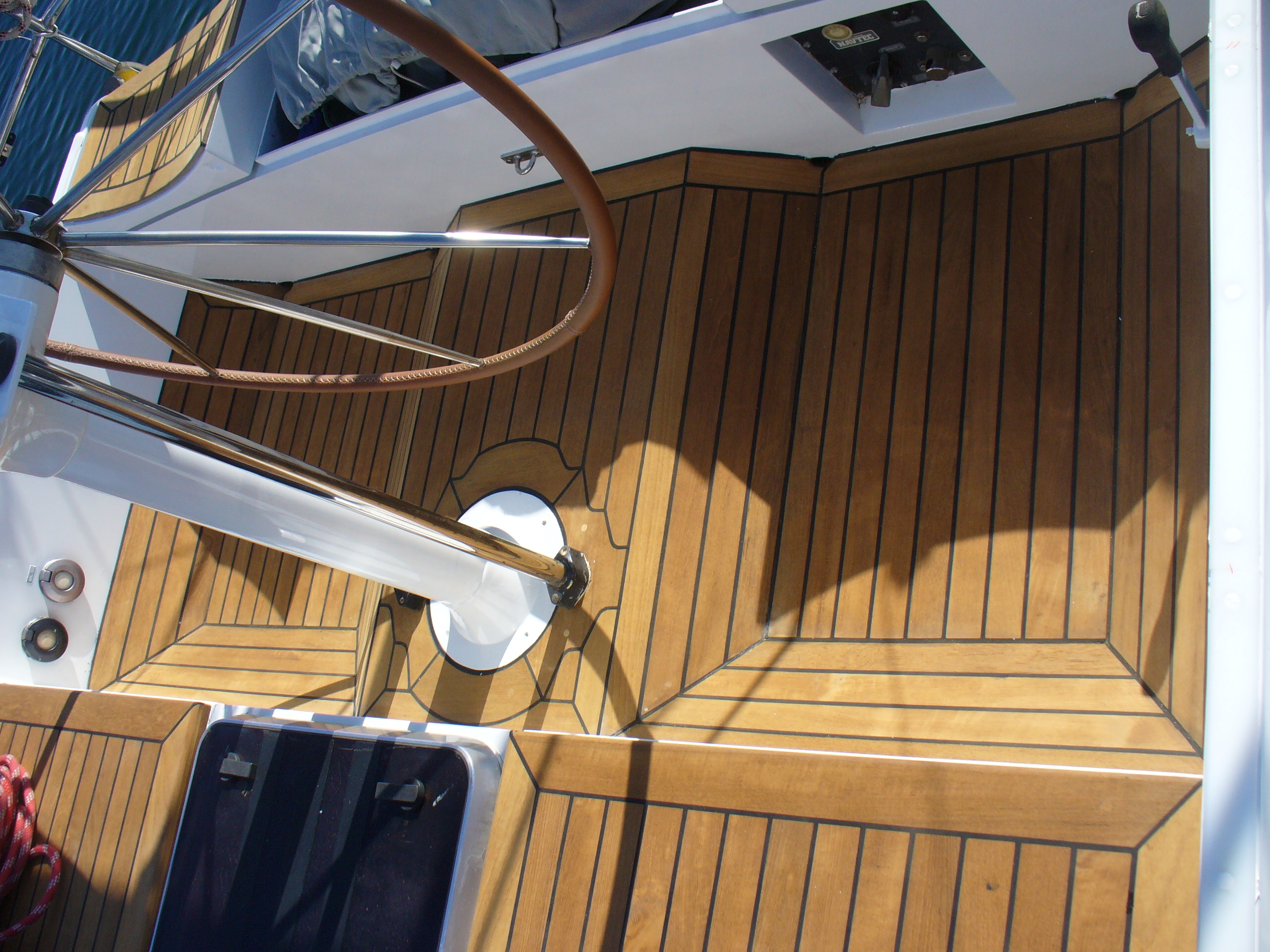 Velero de aluminio de 15 metros