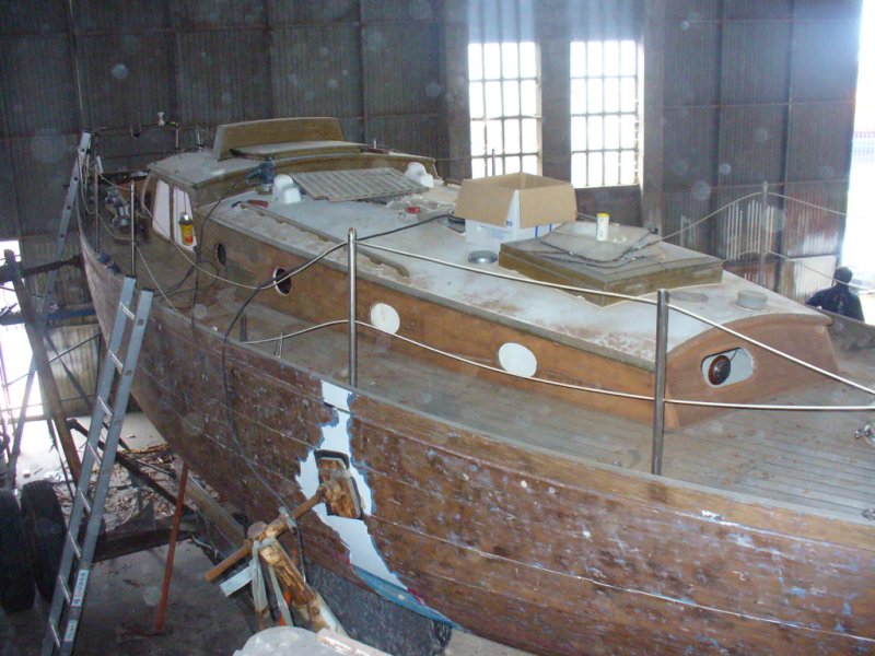 Velero clásico Camper & Nicholson