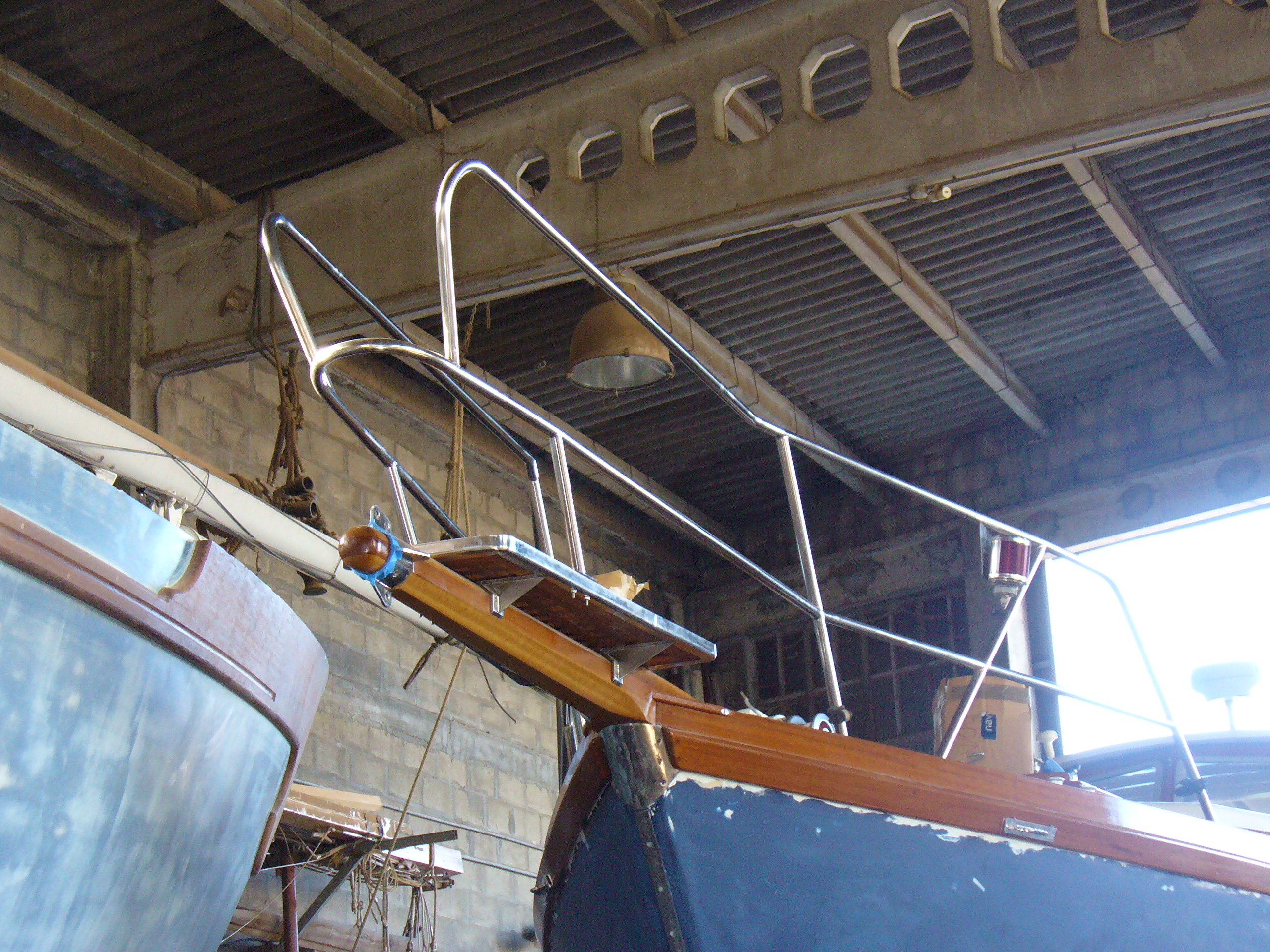 Odin restauración motovelero