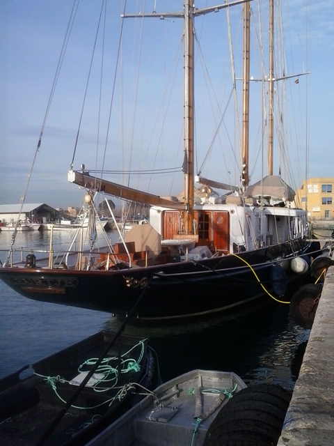 Schooner Fleurtje, revisión de mástiles