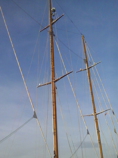 Schooner Fleurtje, revisión de mástiles
