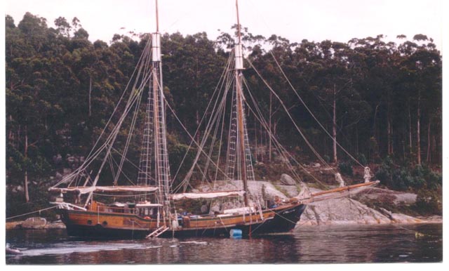 Goleta-bergantín Valle Inclán