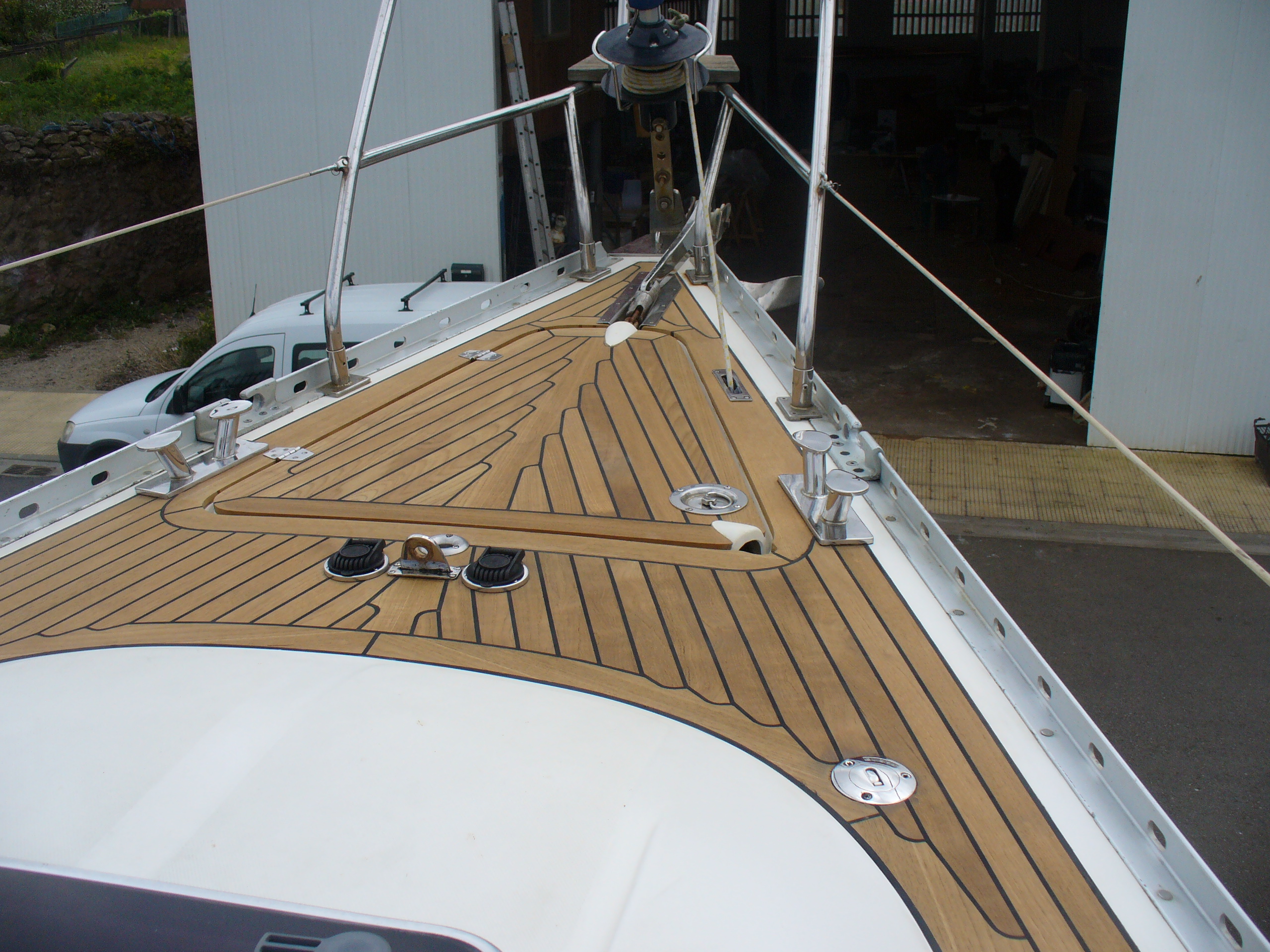 Velero de crucero Elan 431